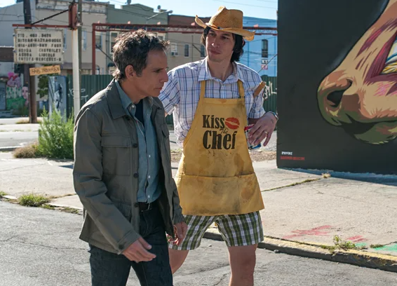 review-film-while-were-young