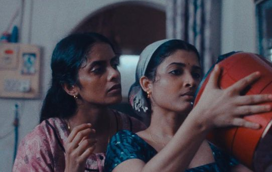 Review Film All We Imagine as Light: Cahaya dari Mumbai